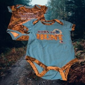 Mossy Oak Baby Onesies